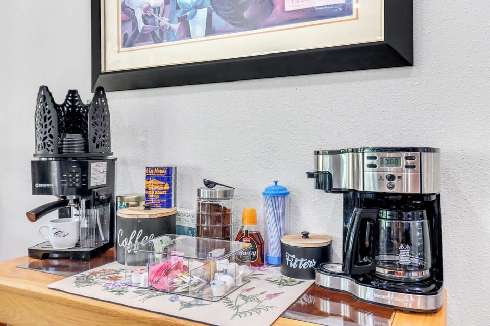 Start the mornings with freshly brewed coffee