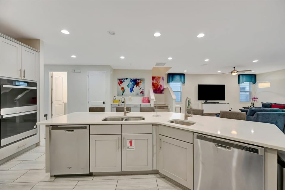 House | 11 bedrooms, high-speed internet