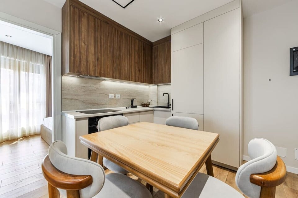 Fully-equipped kitchen