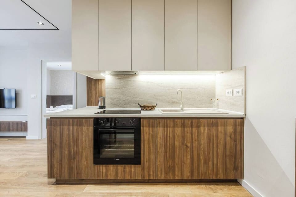 Fully-equipped kitchen