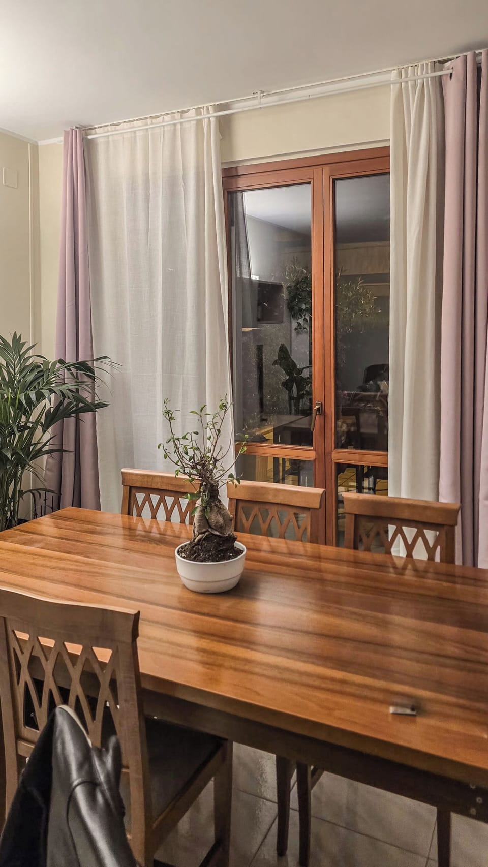 Villa | Dining