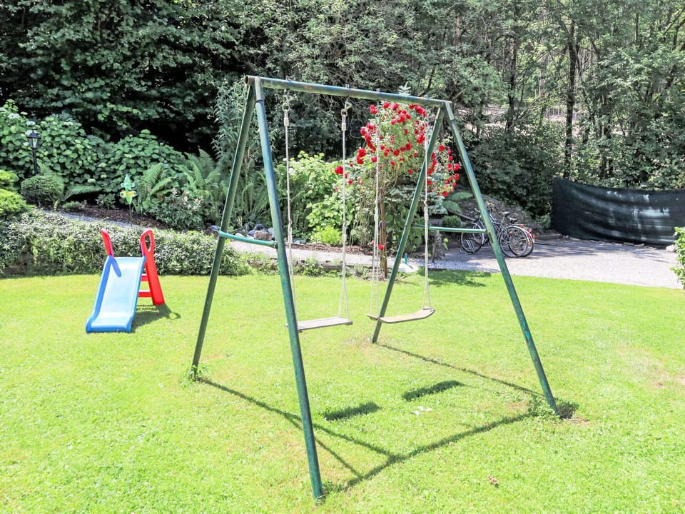 Outdoor Play Equipment, Garden, Lawn, Shade, Leisure, Playground, Backyard, Park, Yard, Swing