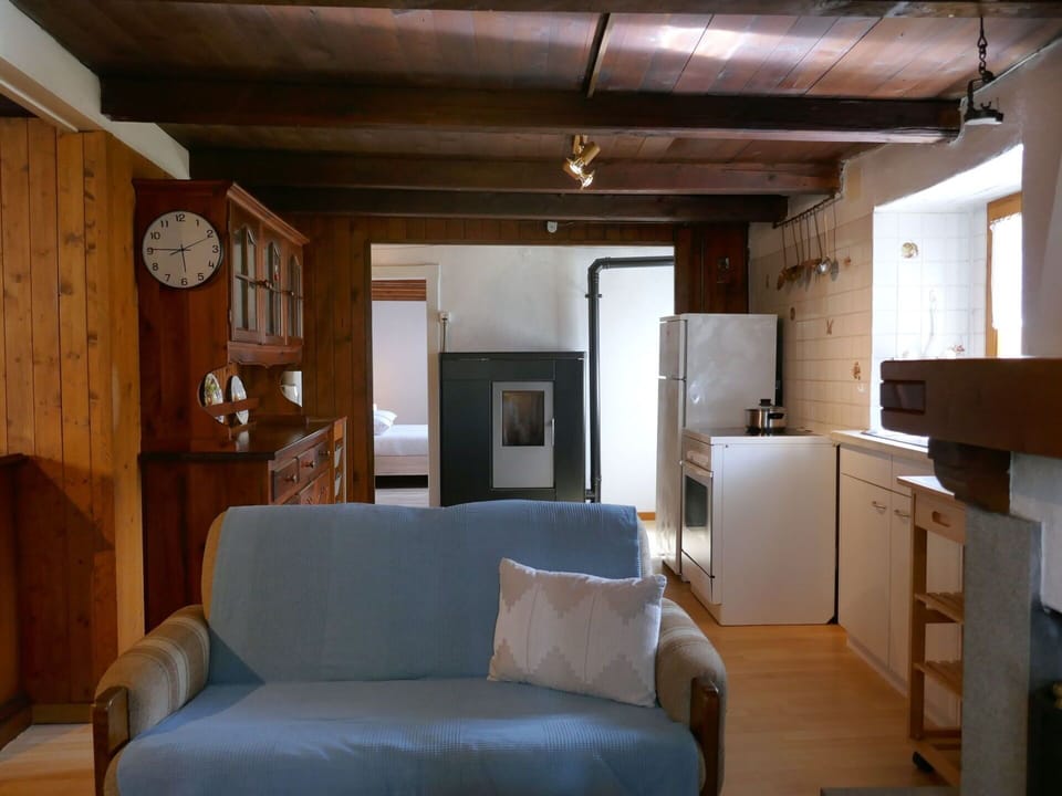 Resort, Hotel, Resort Town