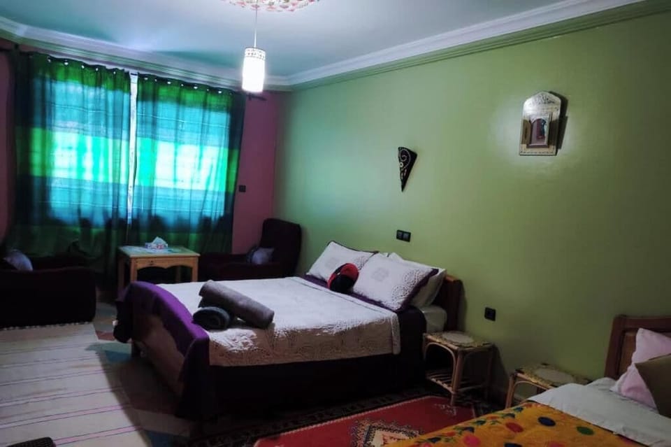 Standard Double Room, Garden View | WiFi (free)