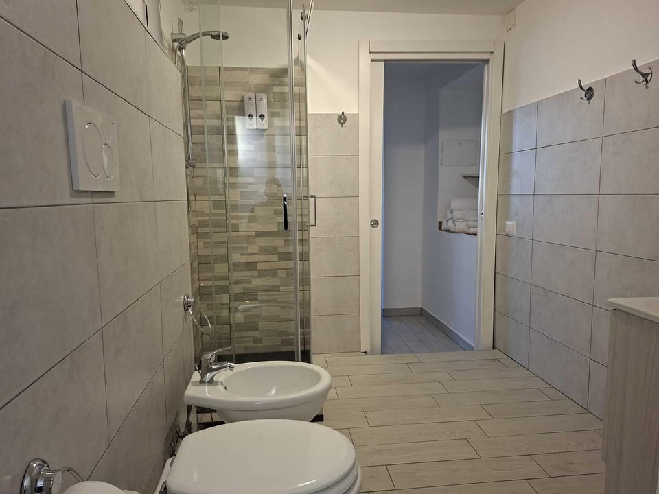 Apartment, Balcony, Partial Ocean View | Bathroom