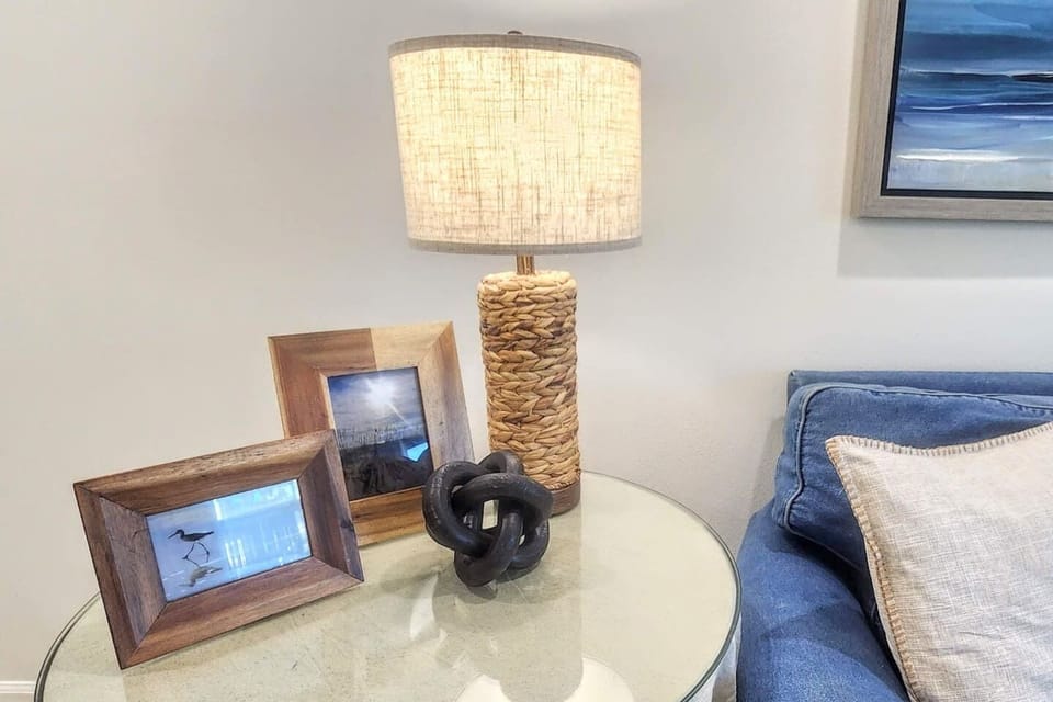 Pull out a board game, sink into the corner chair, or let the ceiling fans do the talking — all yours.