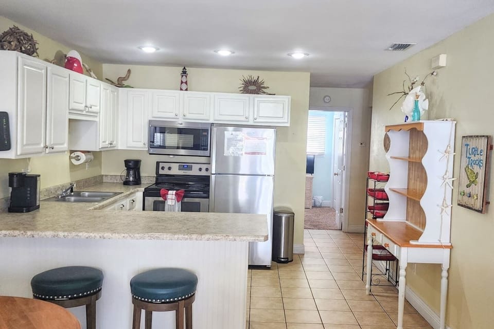 Make your morning coffee your way — Keurig, drip maker, fully stocked drawers. Breakfast without hunting for anything.