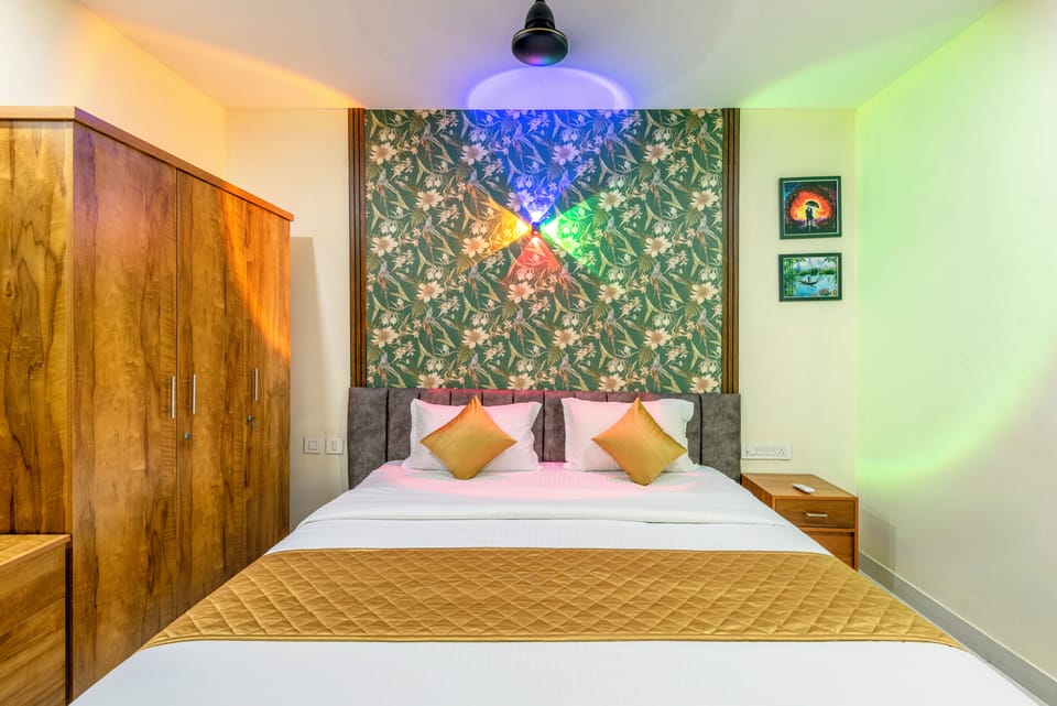 Deluxe Room | Desk, laptop workspace, WiFi (free)