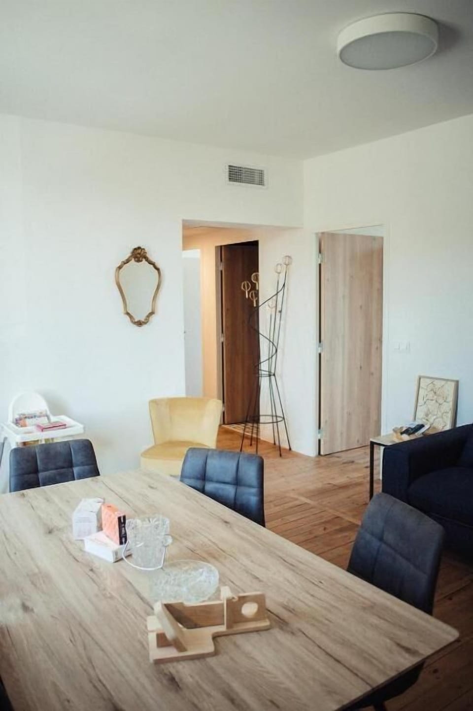 Les Logis du Port Canal Suites & Spas Hotel in Occitanie