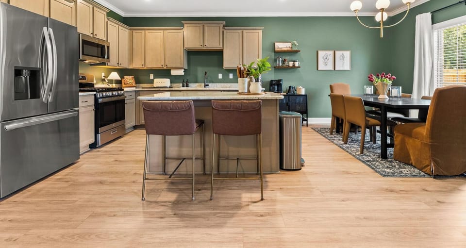 The fully equipped kitchen and dining area make hosting meals simple and enjoyable.