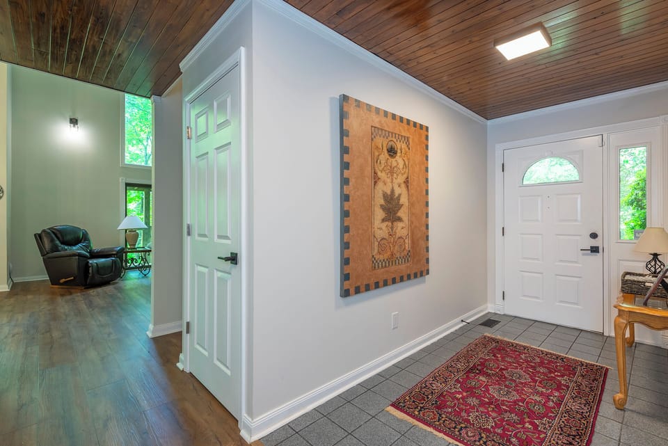 Entryway to Cuesta Verde.