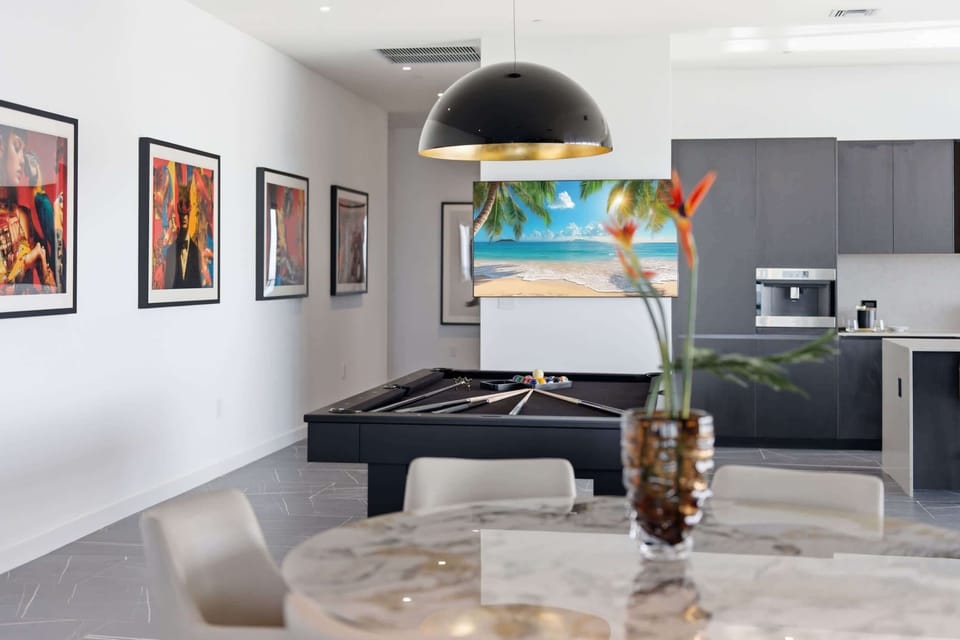 Game room