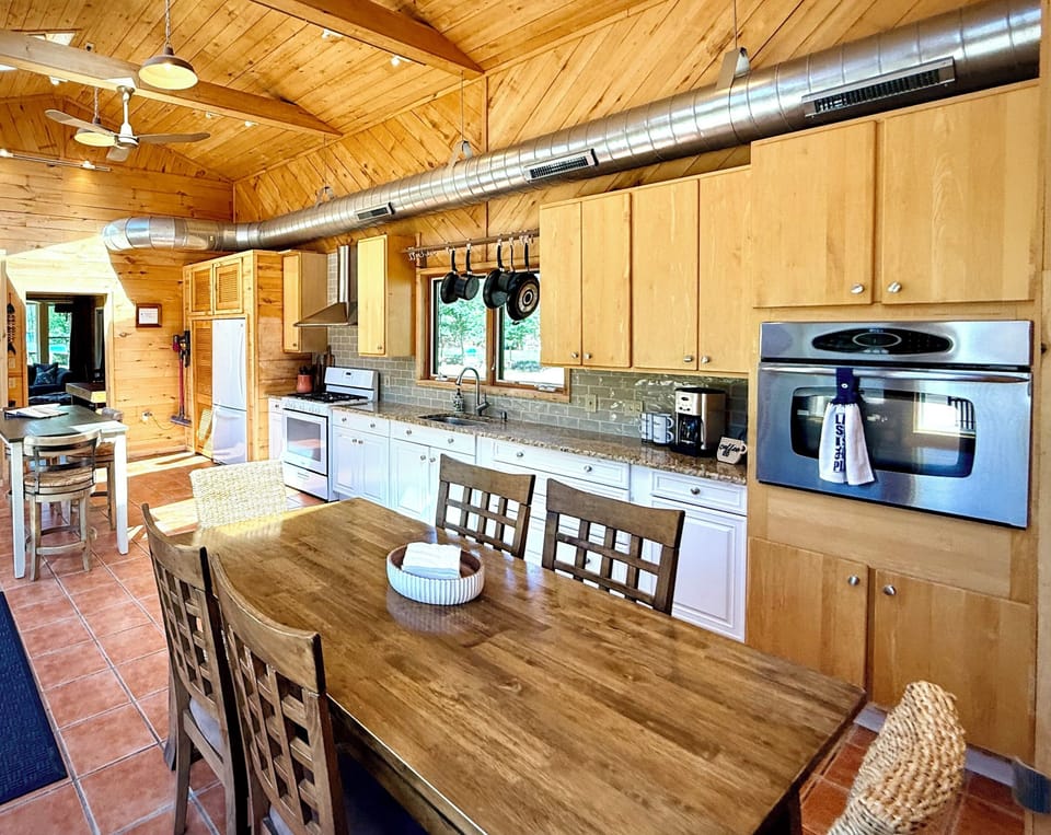 Spacious Kitchen & Dining with Vaulted Pine Ceiling 