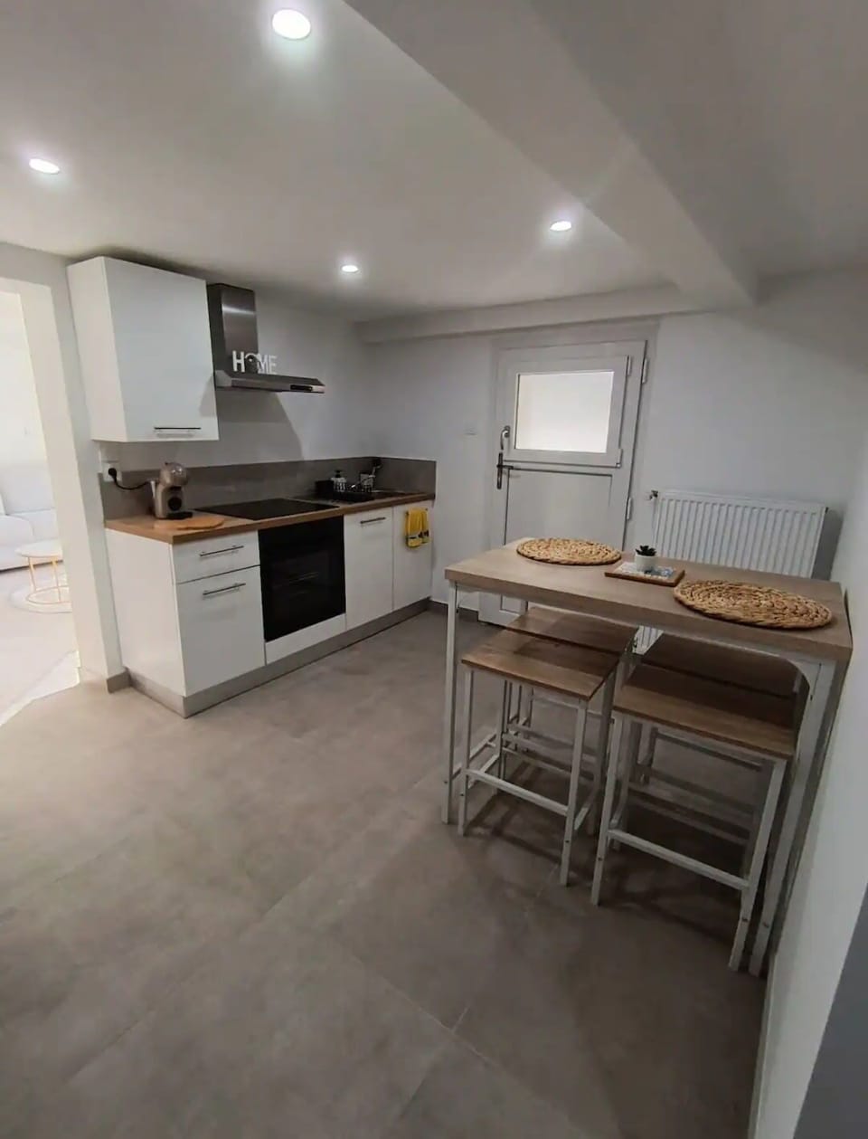 Private kitchen