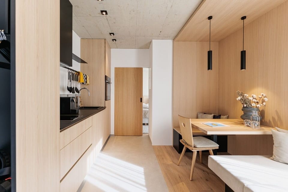 Apartment, Kitchen, Mountain View | Dining