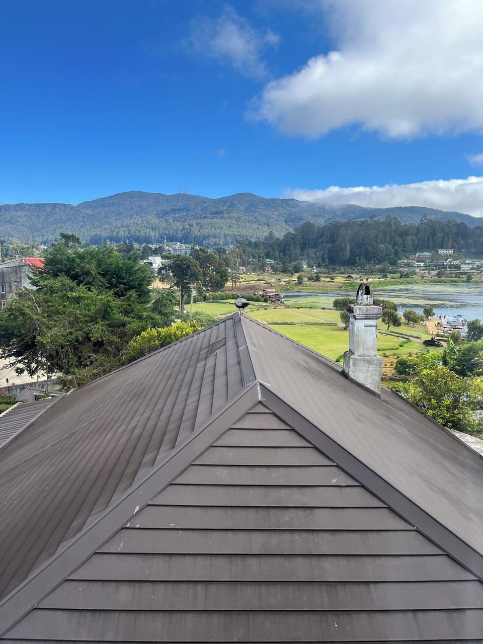 Luxury Apartment, Balcony, Lake View | WiFi (free)