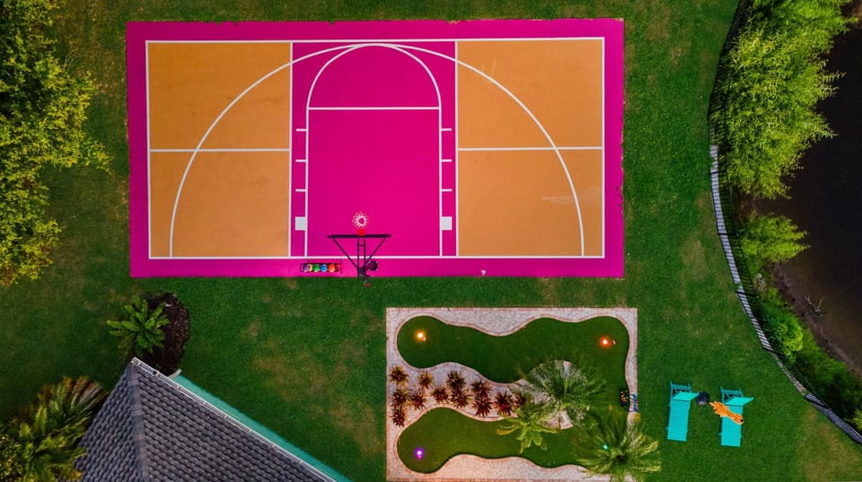 Sport court