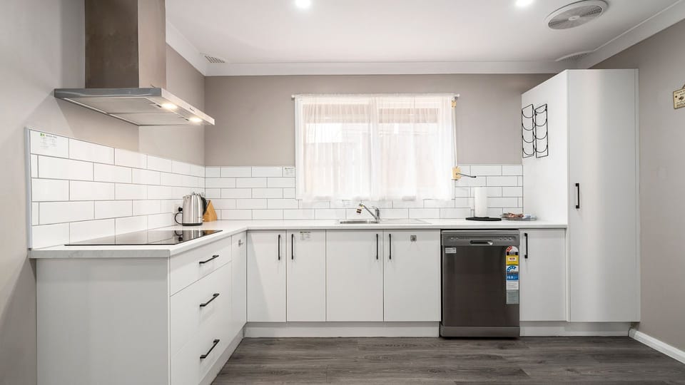 Sleek Spaces for Home Cooking, Built for your convenience