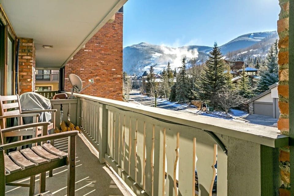 Outdoor seating with mountain views