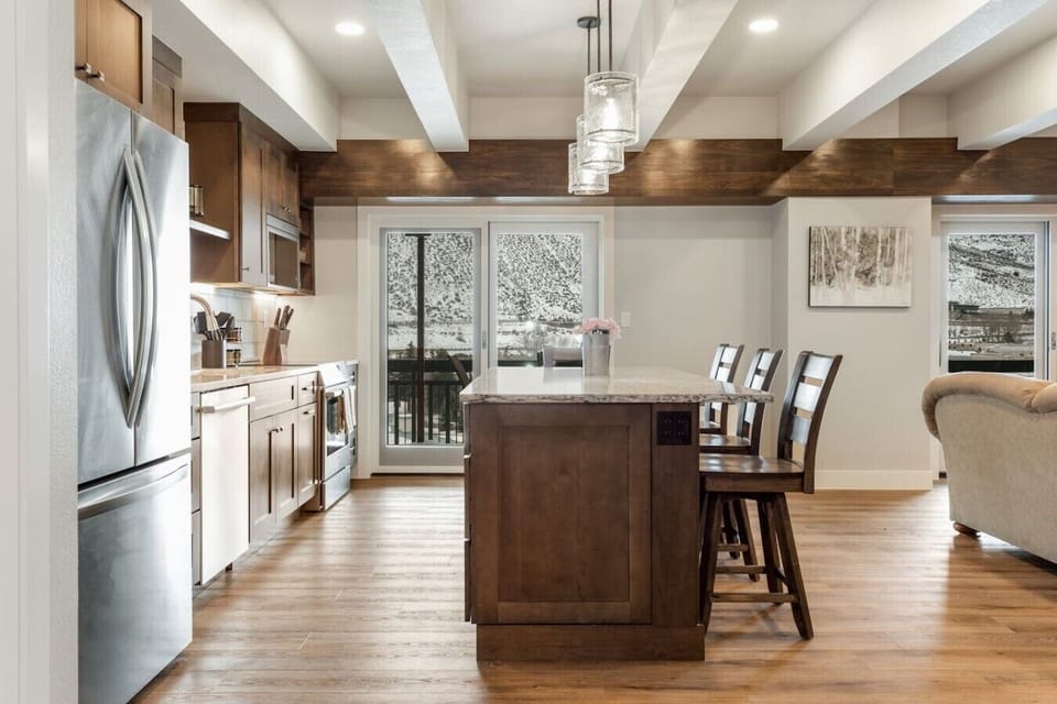 Beautifully updated kitchen with breakfast bar
