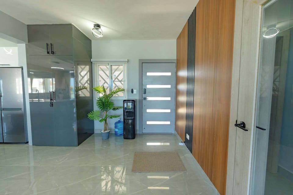 Apartment, 3 Bedrooms, Balcony | Interior