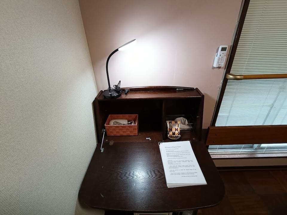 Basic Single Room | Interior