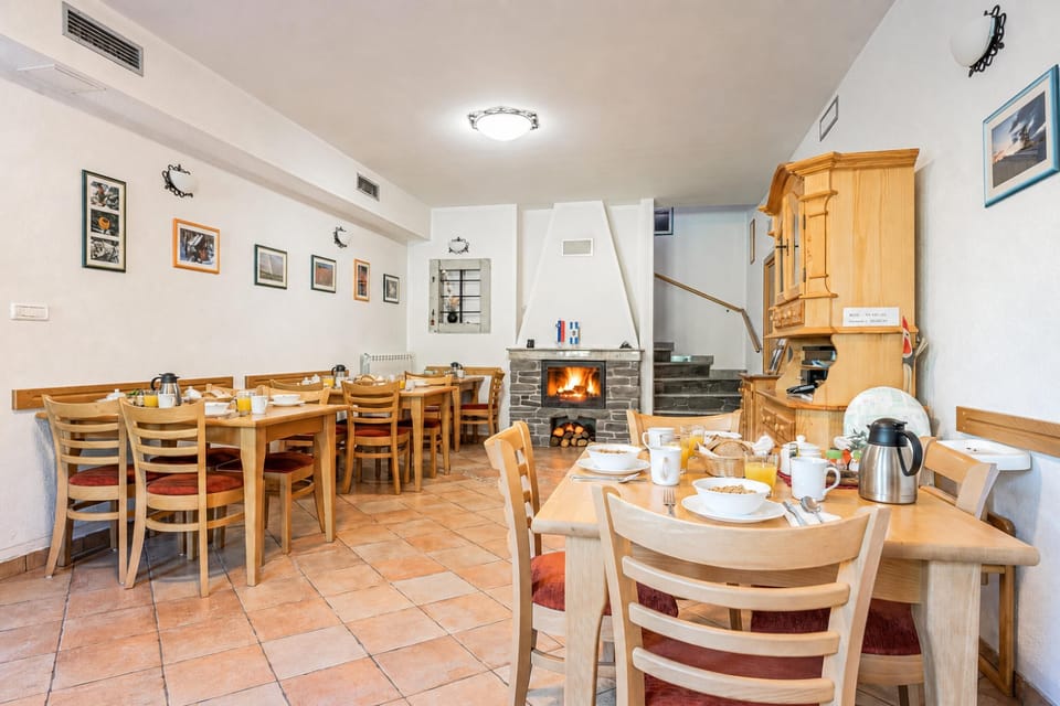Breakfast room