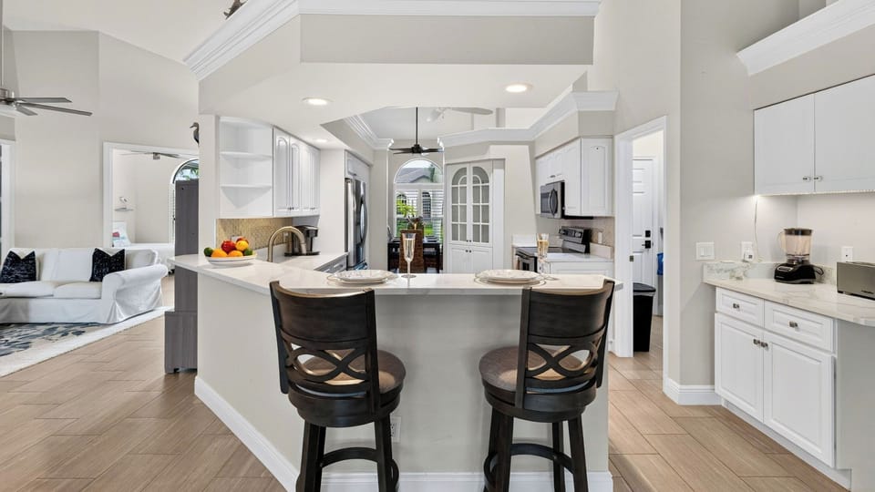 House (4 Bedrooms) | Interior