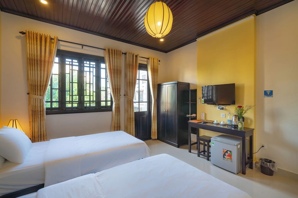 Deluxe Double or Twin Room, Balcony, City View | WiFi (free)
