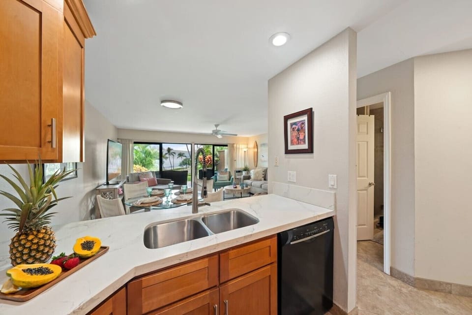 Full Kitchen that would make your stay feel at home