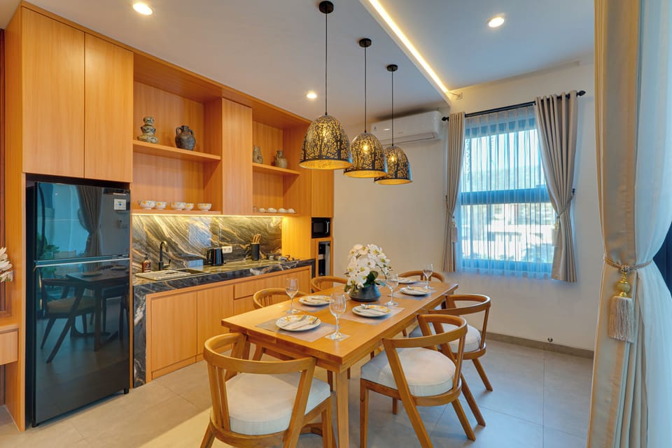 Villa, Balcony, Pool View | Dining