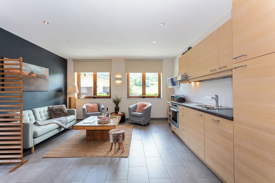 Junior Condo, Garden View | Private kitchen | Fridge, microwave, oven, stovetop
