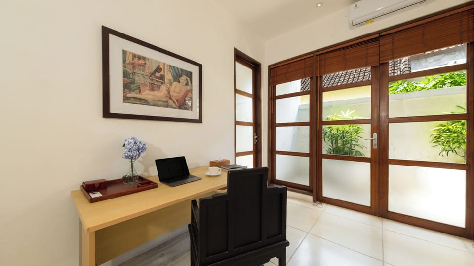 Villa, Pool View | Interior