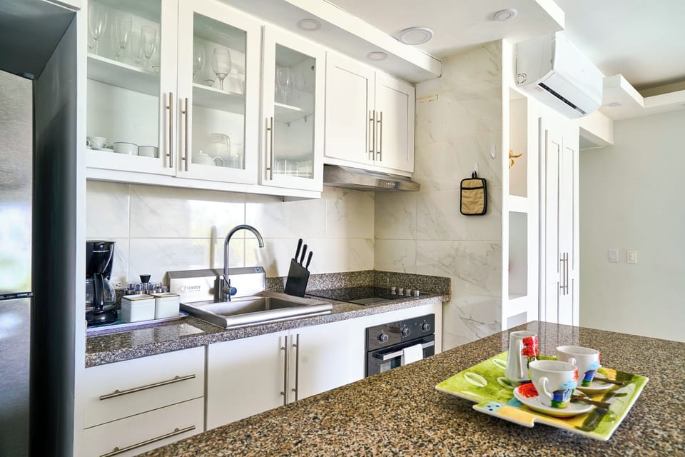 Fully Equipped Kitchen – Cook like you do at home, or not at all — the choice is yours.
