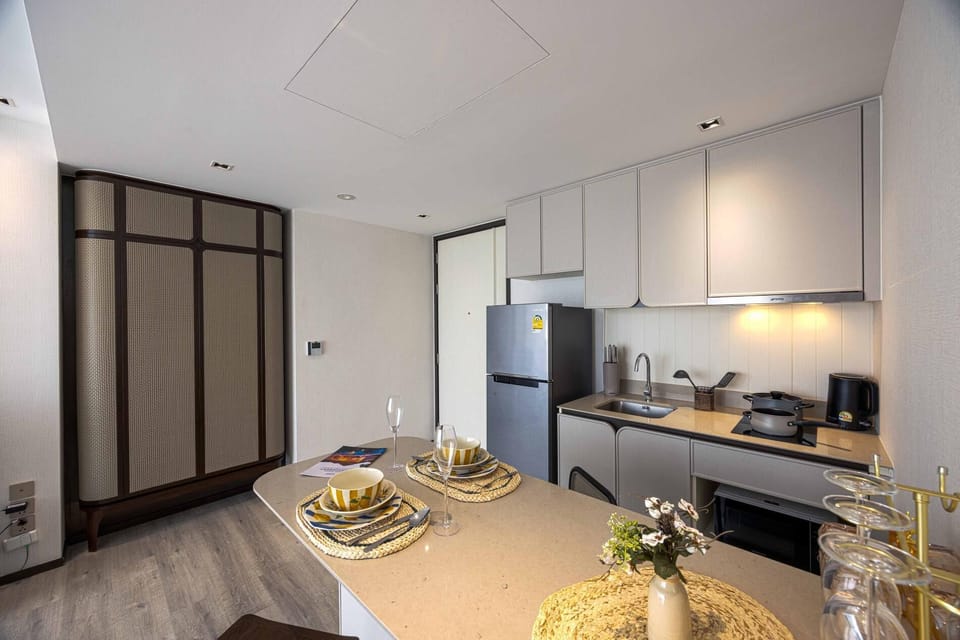 Condo, 1 Double Bed, Non Smoking, Air conditioning | Private kitchen