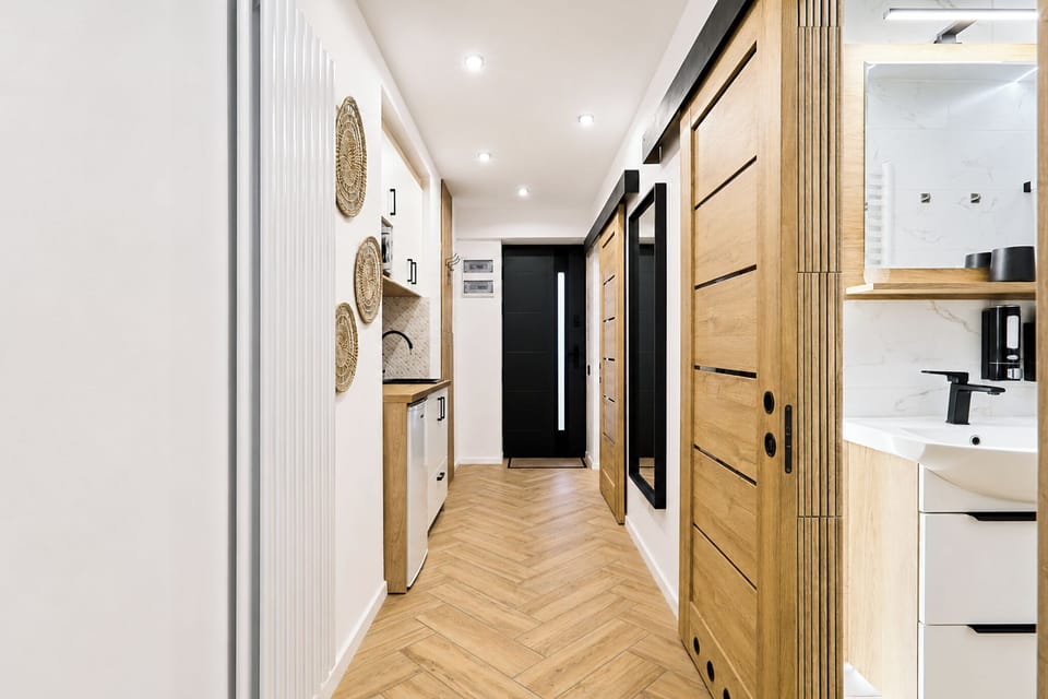 Family Apartment, Garden View, Ground Floor | Private kitchen | Fridge, microwave, cleaning supplies, paper towels
