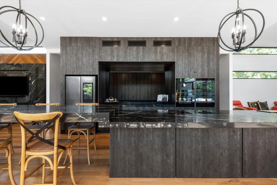 House | 4 bedrooms, high-speed internet