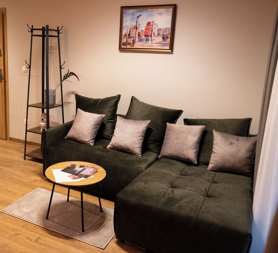 Apartment, Balcony | Living area
