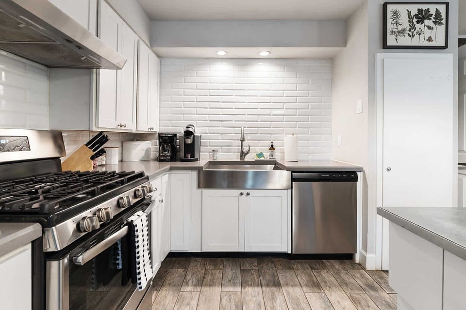 Kitchen Has Plenty of Room