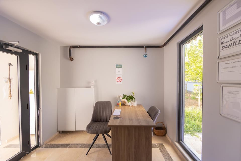 Comfort Apartment, Balcony, Sea View | Dining