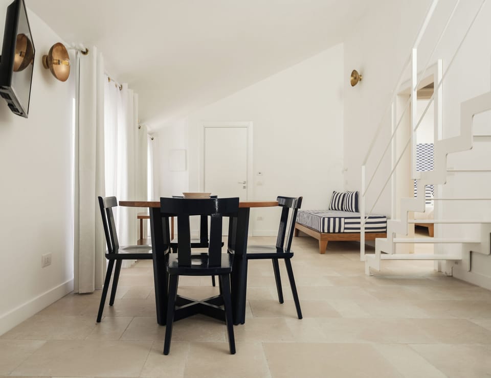 Comfort Apartment, City View | Living area