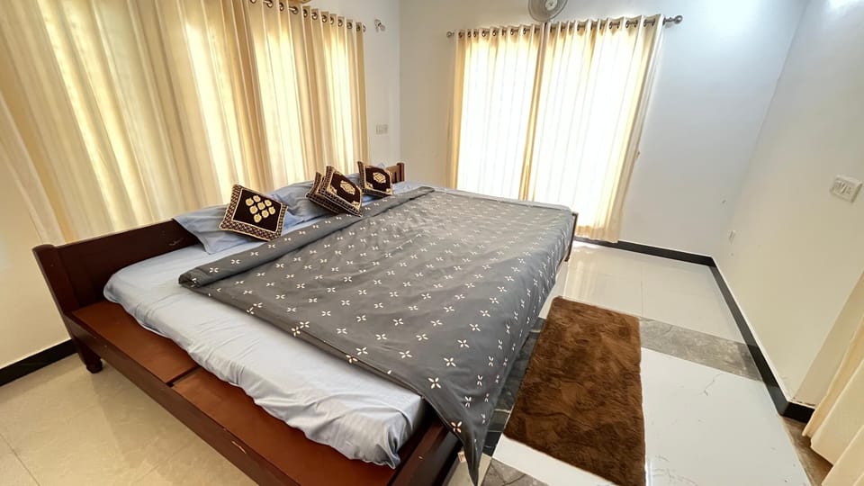 In-room safe, desk, laptop workspace, blackout drapes