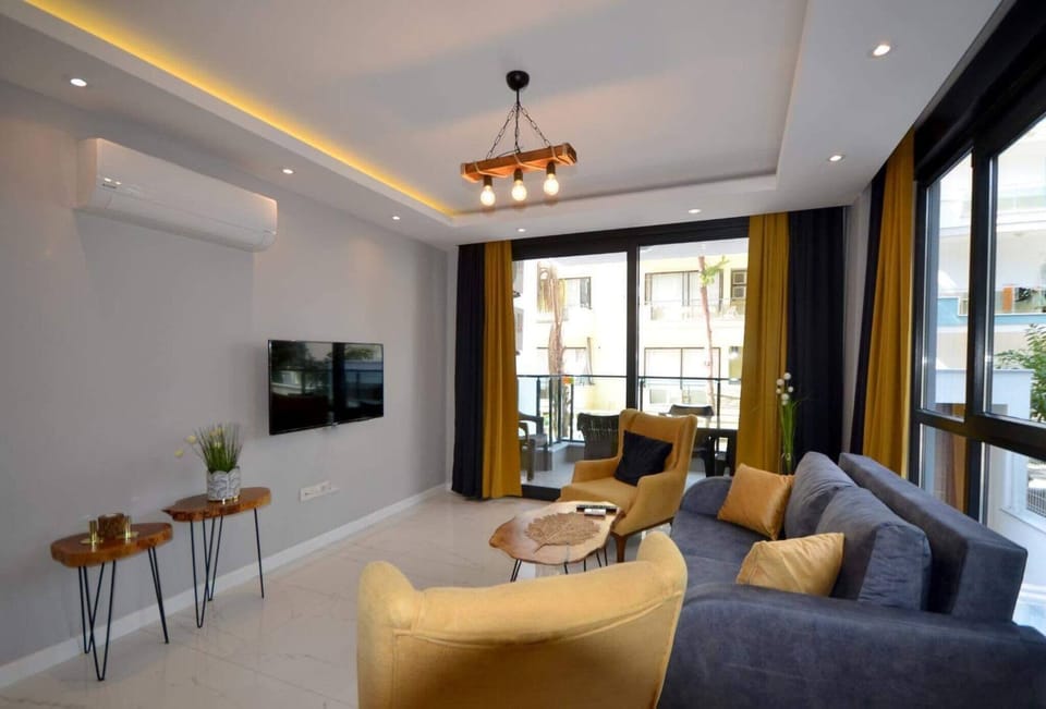 Apartment, 1 Bedroom, Balcony | Living room