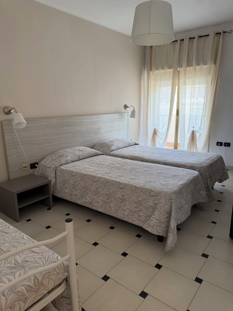 In-room safe, desk, blackout drapes, WiFi (free)