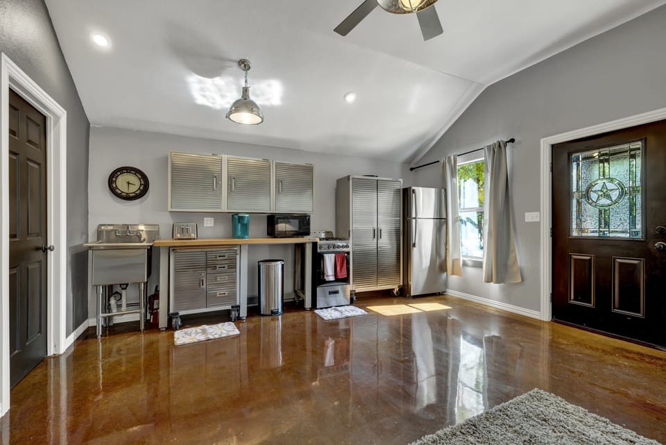 Full kitchen with a gas stove, fridge & Keurig — fuel up before exploring Wimberley's trails.