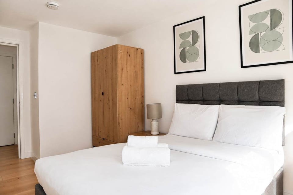 All bedding and linens are provided and you'll find the bed made on arrival