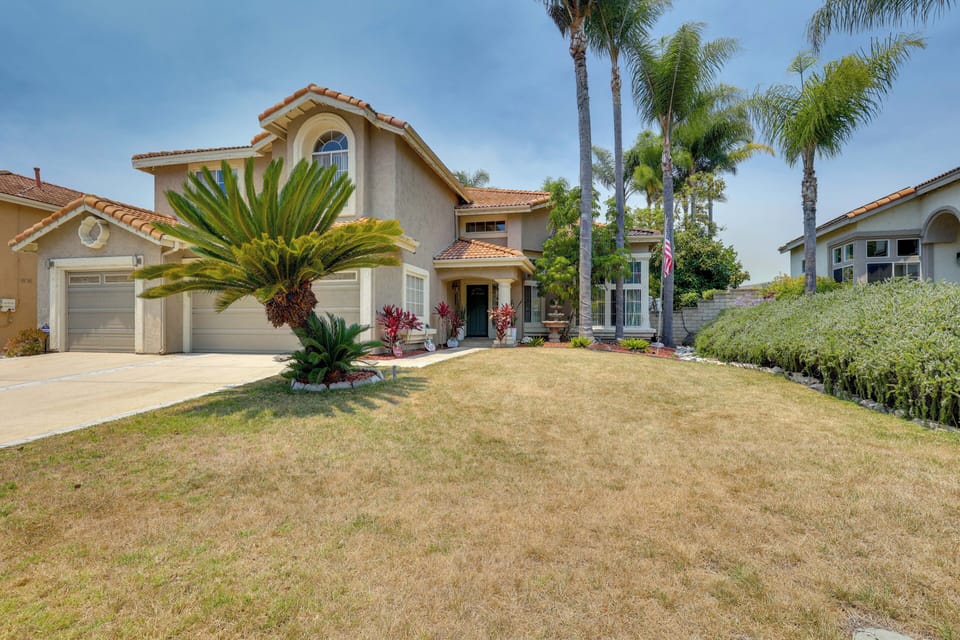 Exterior | 2-Story Home