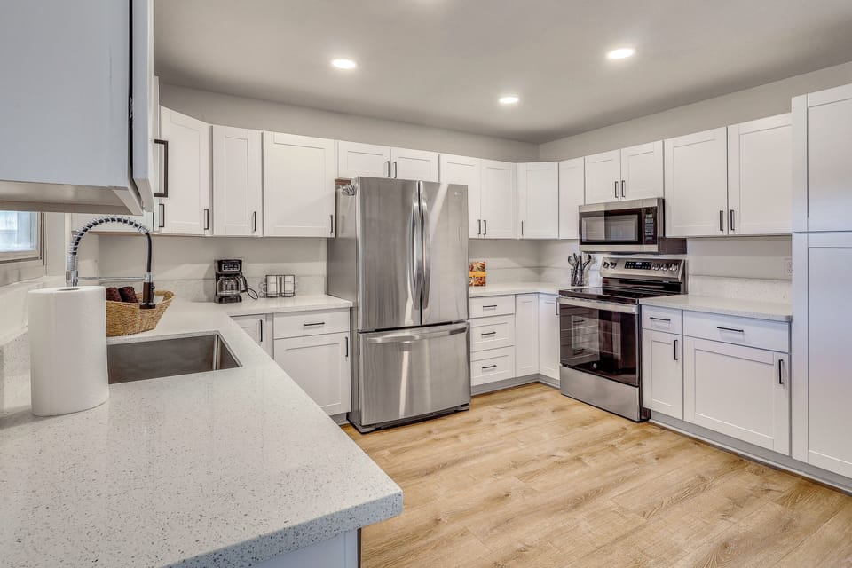 Kitchen | Dishwasher