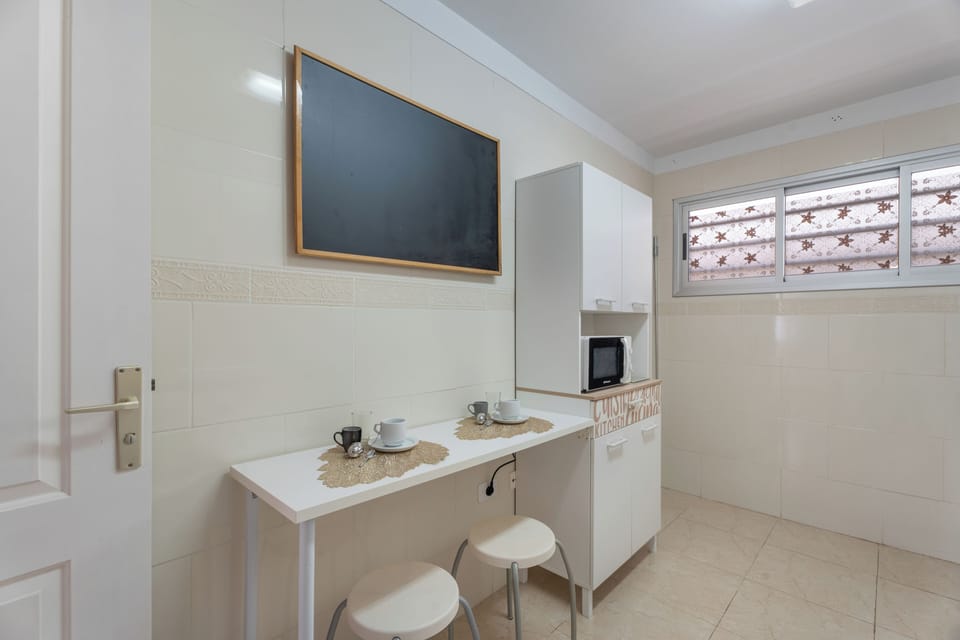 Apartment, 1 Bedroom, Balcony, Garden View | Private kitchen