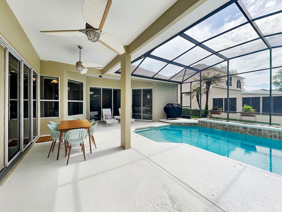 Private Pool Oasis